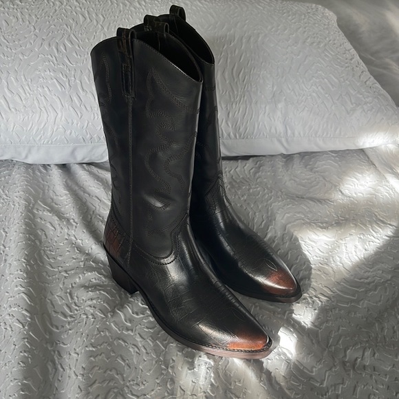 VINTAGE FOUNDRY CO TRUDY TALL COWBOY BOOT - Picture 2 of 6